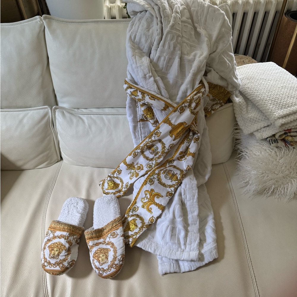 Versace White Textured Robe